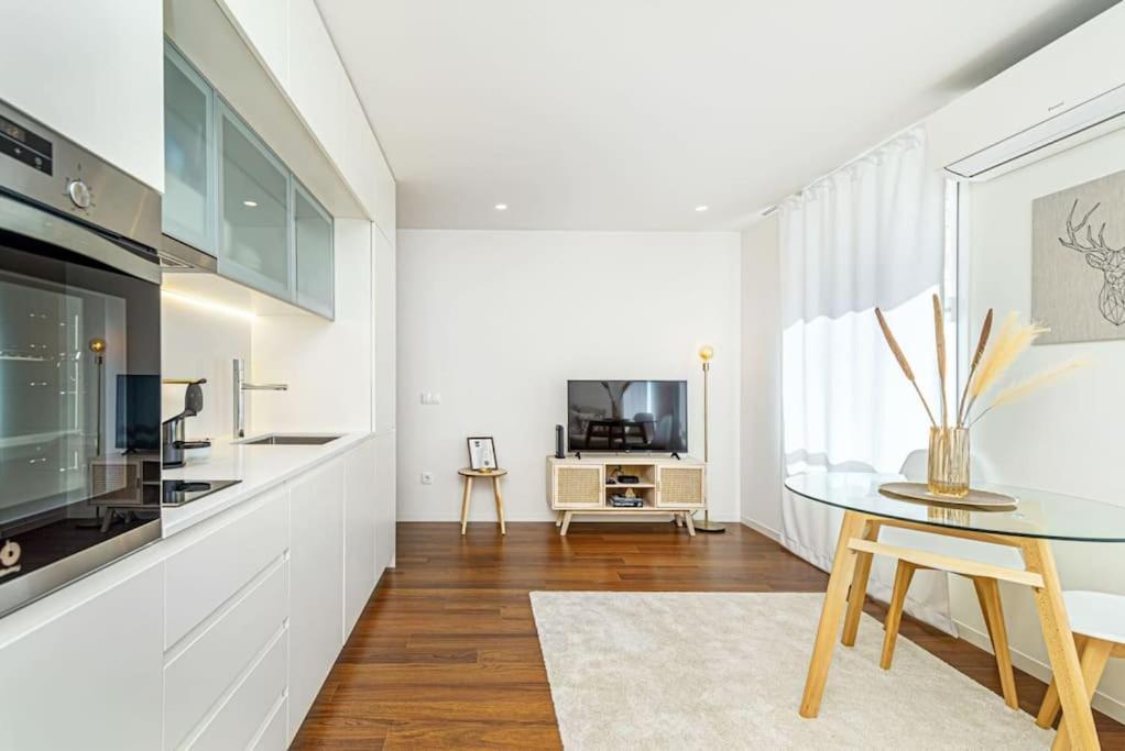 Bombarda Apartments VII By Innkeeper Porto Exterior photo